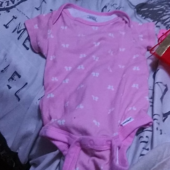 Onsie - Picture 2 of 5